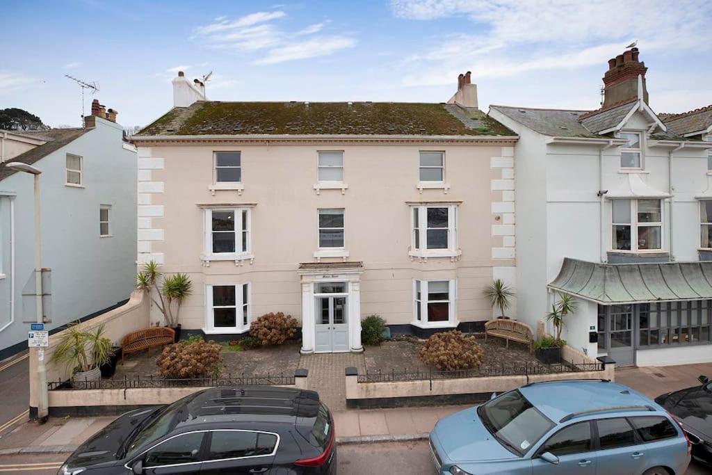 Beach Front Flat Shaldon With Parking 외부 사진